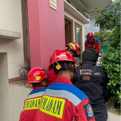 evakuasiroyalambulanxdamkar (3) evakuasiroyalambulanxdamkar (3)